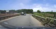 Xe sang tạt đầu, xe tải lật nhào trên cao tốc Cam Lộ - La Sơn