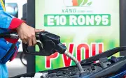 Xăng E10 chính thức phủ sóng toàn quốc: Người dùng cần biết những thông tin này