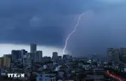 Xuất hiện vùng áp thấp, khả năng mạnh lên thành áp thấp nhiệt đới
