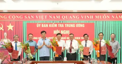 3 Phó Chủ nhiệm Ủy ban Kiểm tra Trung ương khóa 13 nghỉ hưu