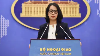 48 thuyền viên tàu Khôi Nguyên 18 về tới đất liền an toàn
