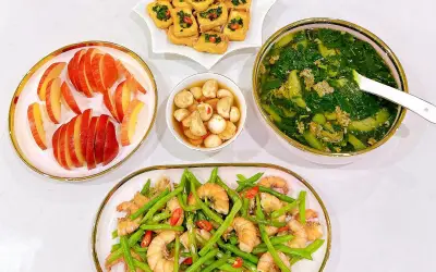 5 mâm cơm gia đình ngon bổ rẻ, không thể thiếu trái cây