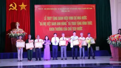7 Mẹ Việt Nam Anh hùng được truy tặng danh hiệu tại Đắk Lắk