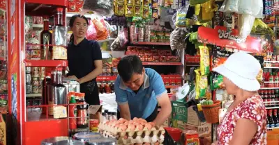 An Giang giảm nghèo thông tin, hướng dẫn tiêu dùng an toàn cho người dân biên giới