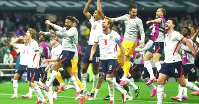 Anh hạ Mexico giữa vô vàn bất lợi, Na Uy loại Brazil ở World Cup 2026