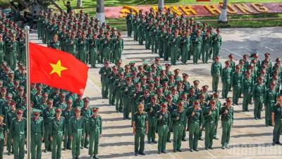 Anh huấn luyện quân ở đơn vị ba lần nhận danh hiệu Anh hùng LLVTND