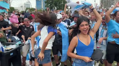 Argentina vỡ òa khi Messi và đồng đội lại tạo nên phép màu