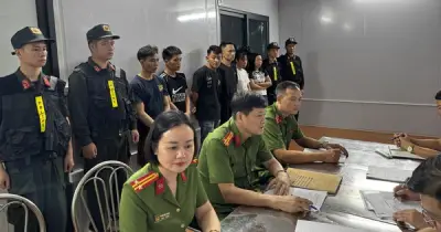 Bà Nguyễn Thị Thư bị khởi tố 4 tội danh trong đường dây buôn lậu 1.000 tỉ