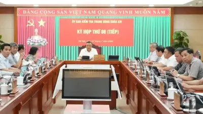 Ban Bí thư khai trừ Đảng 5 cán bộ vi phạm nghiêm trọng