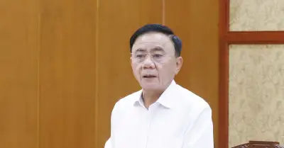 Ban Bí thư kiểm soát nội dung giáo dục trong chương trình liên kết quốc tế