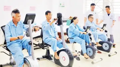 Bệnh viện Lão khoa-Y học cổ truyền Hưng Yên: Mô hình chăm sóc sức khỏe người cao tuổi toàn diện