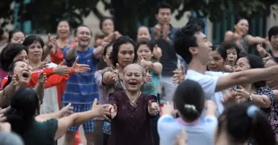 Cơ hội dân số quý như vàng của Việt Nam sắp hết, già hóa đến nhanh hơn