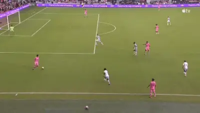 Casemiro ra mắt Inter Miami, đồng đội phản lưới khó tin