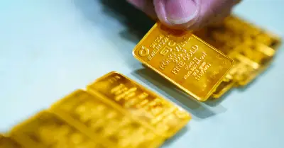 Các yếu tố tác động đến giá vàng thế giới và trong nước