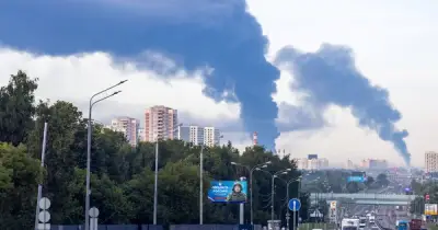 Chiến sự Ukraine ngày 1.607: Moscow hứng chịu đợt không kích UAV lớn chưa từng thấy