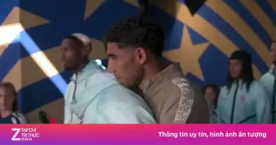 Cái ôm Mbappe - Hakimi trước trận Pháp - Morocco tứ kết World Cup 2026