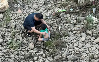Cán bộ xã Thái Nguyên lao xuống sông cứu bé trai đuối nước