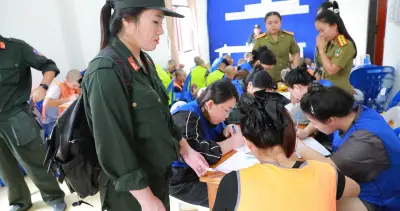 Công an đột kích sàn giao dịch 'Sao Huyết', bắt giữ 40 người