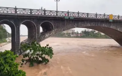 Cảnh báo lũ lớn ở Đông Bắc Bộ, nguy cơ ngập lụt diện rộng