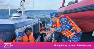 Cảnh sát biển cứu 70 du khách mắc kẹt sau vụ lật ca nô ở Phú Quốc