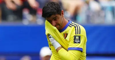 Courtois bật khóc chia tay World Cup 2026 sau thất bại cay đắng trước Tây Ban Nha