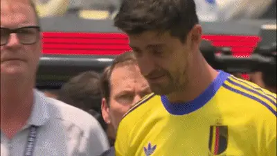 Courtois rơi nước mắt chia tay World Cup 2026 vì chấn thương