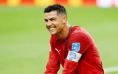 Cristiano Ronaldo bất ngờ tham gia sản xuất và diễn xuất trong phim truyền hình Day 1s