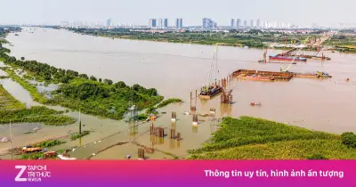Cầu Ngọc Hồi gần 12.000 tỷ đồng dần thành hình sau 11 tháng