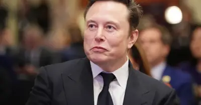 Elon Musk chê cách từ thiện của vợ cũ Jeff Bezos, gây tranh cãi