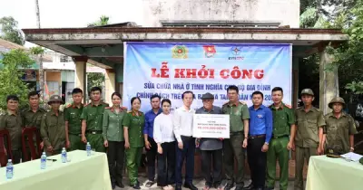 EVNCPC hỗ trợ 70 triệu đồng sửa nhà cho thân nhân liệt sĩ