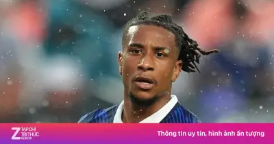 FIFA từ chối xóa thẻ vàng cho Michael Olise, Pháp lo lắng