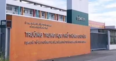 Giáo viên Ngữ văn đầu thú, số bị can vụ thi THPT Chuyên Tuyên Quang lên 27