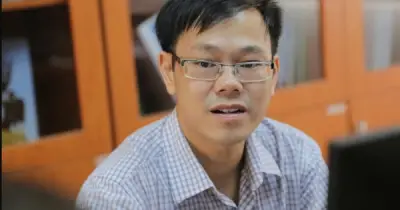 Giấy báo điểm 29/30 ĐH Bách khoa 2000: Chủ nhân là giáo sư trẻ nhất ngành Dược
