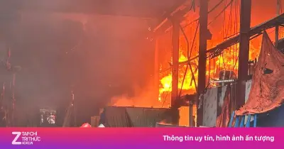 Hỏa hoạn lớn tại xưởng kính Thái Nguyên, khói đen bao trùm