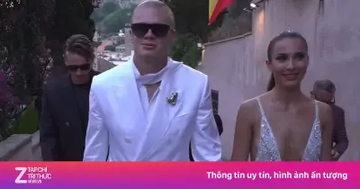Haaland rạng rỡ bên bạn gái Isabel tại sự kiện sau World Cup 2026