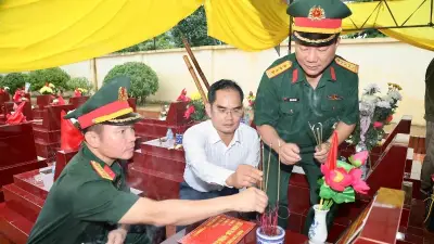 Hải Phòng lấy mẫu ADN hài cốt liệt sĩ chưa rõ thông tin tại nghĩa trang Quảng Thanh