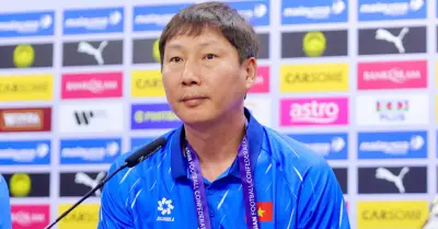 HLV Kim Sang-sik: Tuyển Việt Nam cố gắng thắng Timor Leste