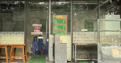 Hàng loạt cửa hàng chủ chuỗi quán để ở Hà Nội đóng cửa, lỗ hàng tỷ đồng