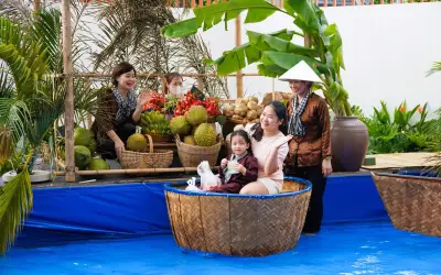 Hàng trăm trẻ mầm non Hải Phòng thích thú trải nghiệm miền Tây sông nước ngay tại trường