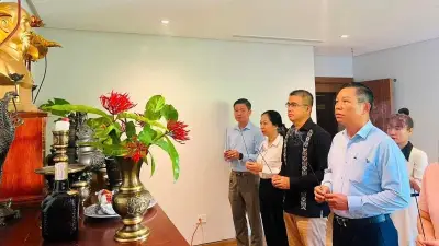 Đại sứ quán Việt Nam tại Venezuela tưởng niệm Chủ tịch Hồ Chí Minh