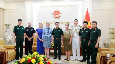 Đại tướng Phan Văn Giang tiếp Đại sứ Australia, thúc đẩy hợp tác quốc phòng