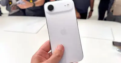 iPhone Air giảm giá chưa từng có, mất hơn 11 triệu đồng sau chưa đầy một năm