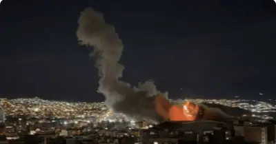 Iran phóng tên lửa vào trụ sở IRGC, xung đột leo thang