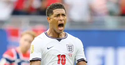 Jude Bellingham cú đúp đưa Anh vào bán kết World Cup 2026