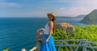 Khách Hà Nội trở về tuổi thơ ở hòn đảo mất điện như cơm bữa, không có điều hòa
