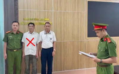 Khởi tố đối tượng đăng 394 bài sai lệch trên Facebook để kiếm tiền
