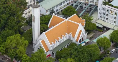 Khám phá vẻ đẹp nhà thờ Dòng Chúa Cứu Thế ở trung tâm Sài Gòn