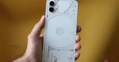 Không nên mua smartphone đắt tiền: Chỉ cần máy Samsung giá rẻ là đủ
