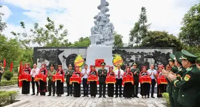 Khánh thành nâng cấp Khu tưởng niệm Anh hùng liệt sĩ Trần Văn Thọ tại Điện Biên
