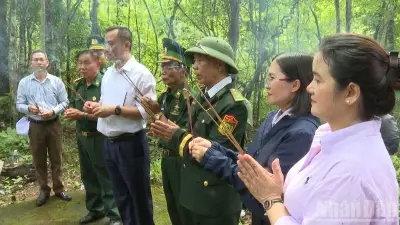 Khảo sát thực địa khoanh vùng bảo vệ Di tích Đồn Biên phòng Đắk Đam